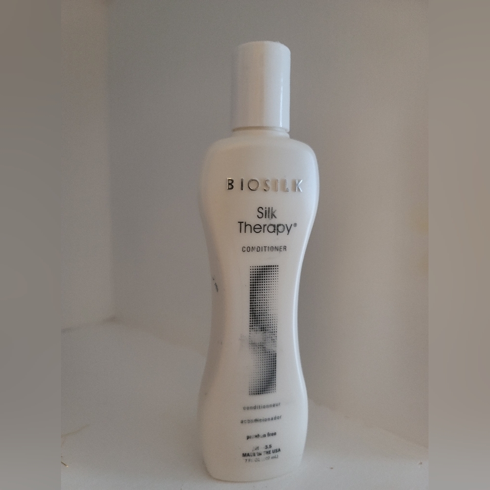 New Sealed Biosilk Conditioner